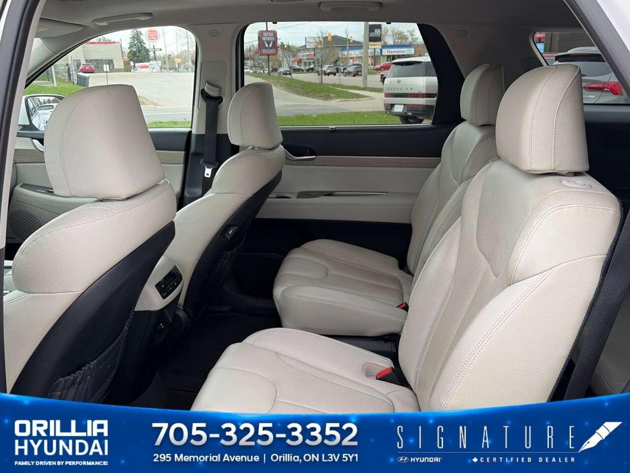 2020 Hyundai PALISADE Luxury 7-Passenger AWD Photo