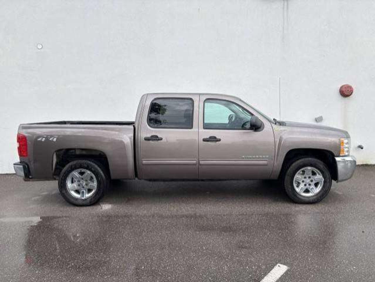 2013 Chevrolet 1500 4WD **HYBRID-ONLY 88,000KM-CREW-1 OWNER-CERTIFIED* Photo