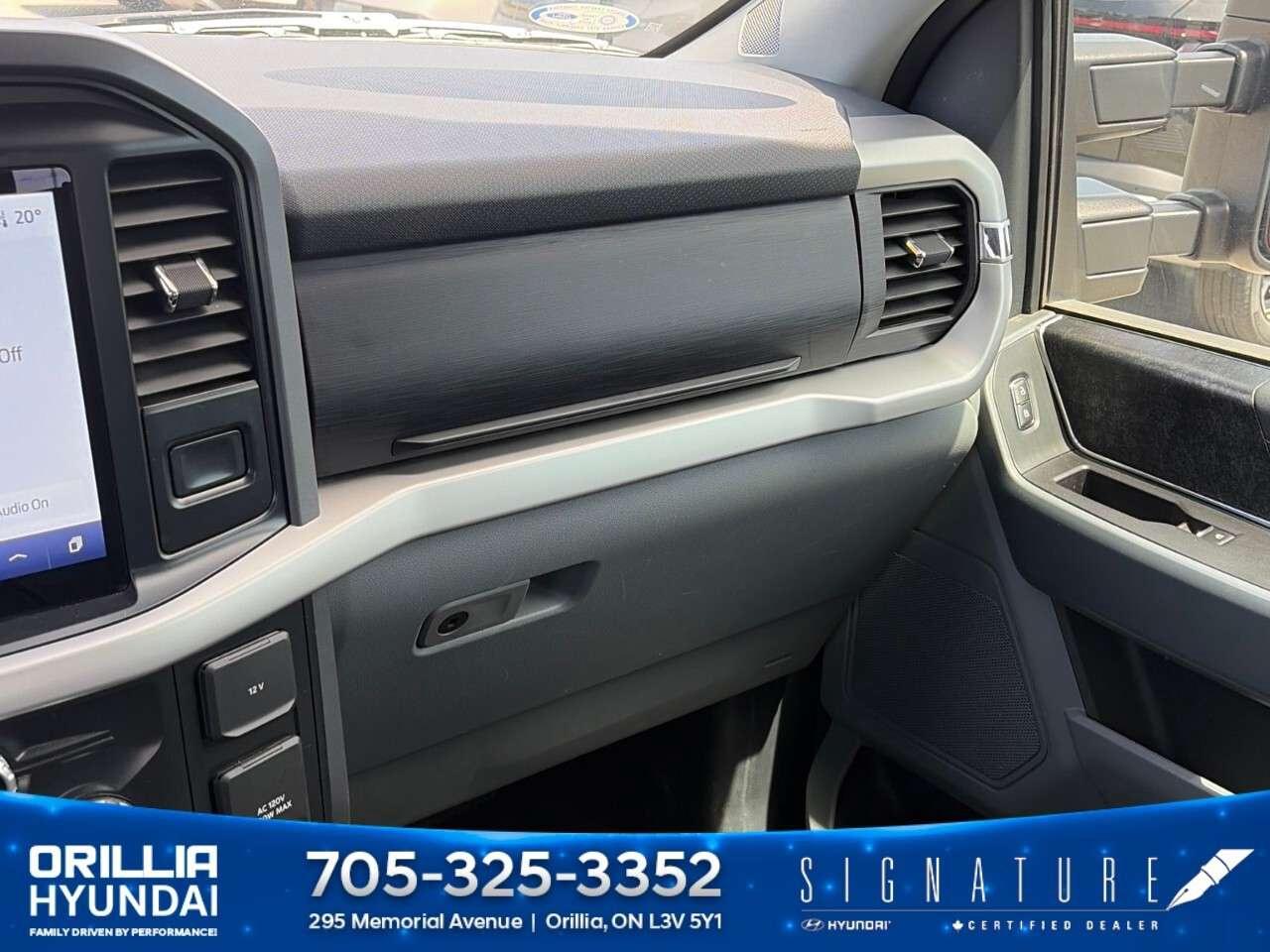 2022 Ford F-150 XLT 4WD SuperCrew 6.5' Box Photo