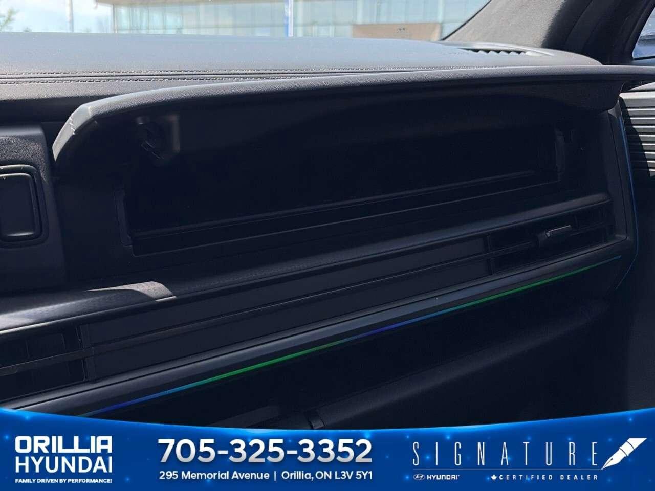 2024 Hyundai Santa Fe ULTIMATE CALLIGRAPHY AWD Photo