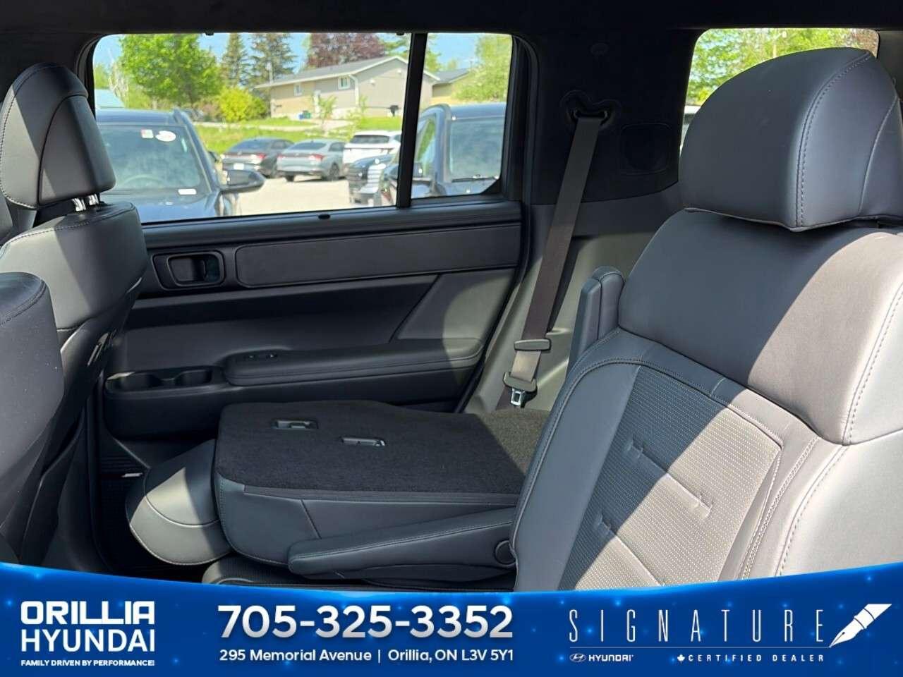 2024 Hyundai Santa Fe ULTIMATE CALLIGRAPHY AWD Photo