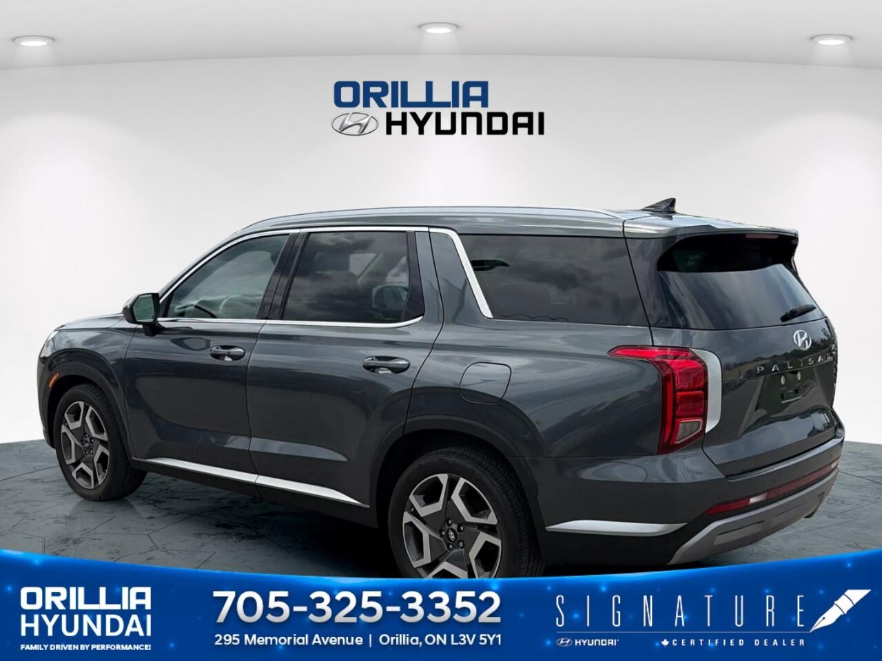 2023 Hyundai PALISADE Preferred 8-Passenger AWD Photo2