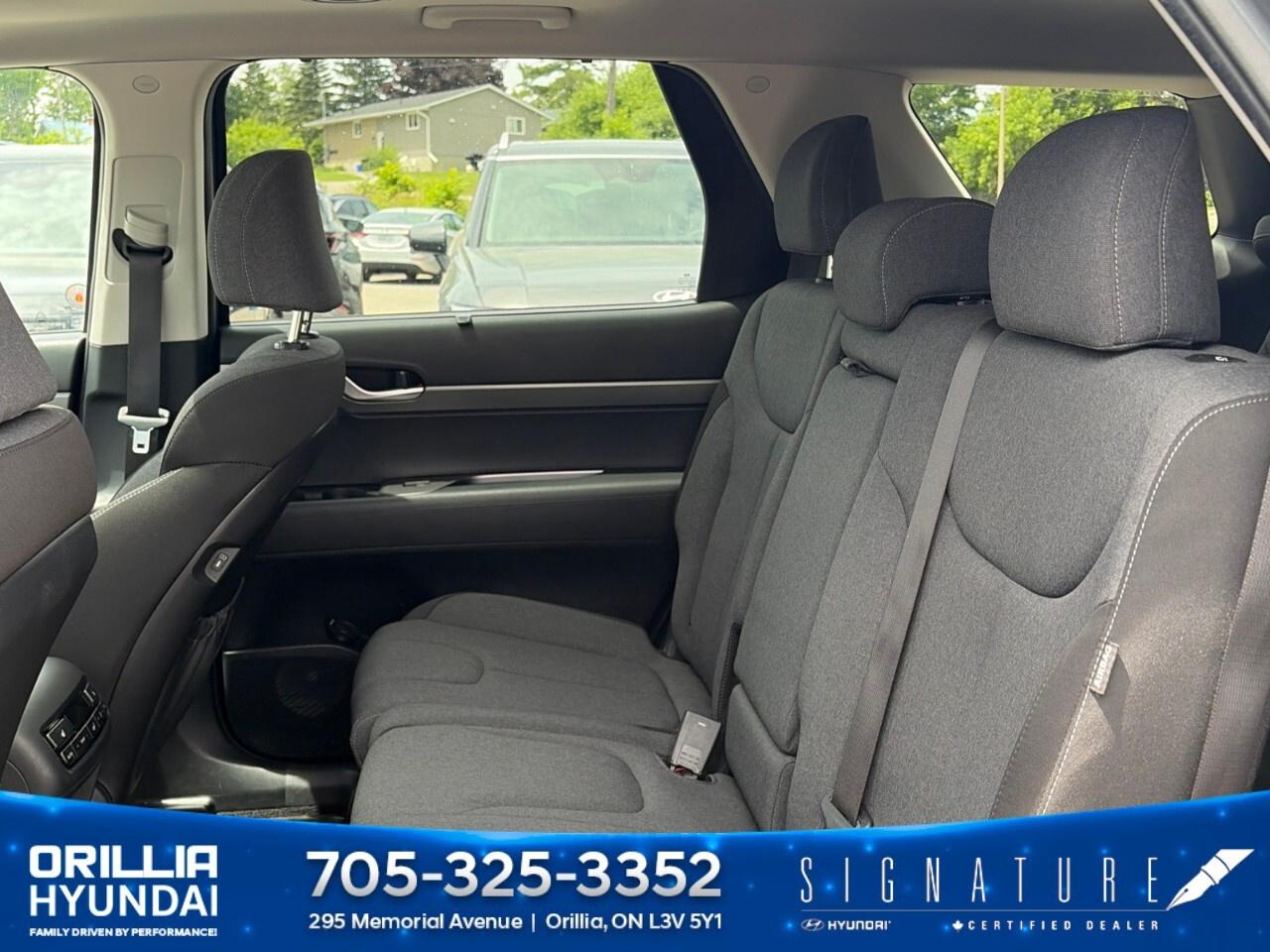 2023 Hyundai PALISADE Preferred 8-Passenger AWD Photo