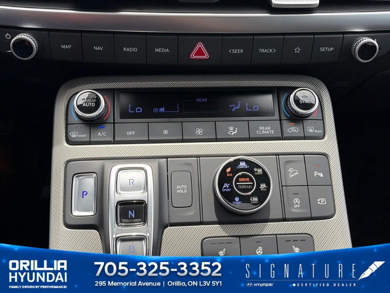 2023 Hyundai PALISADE Preferred 8-Passenger AWD Photo