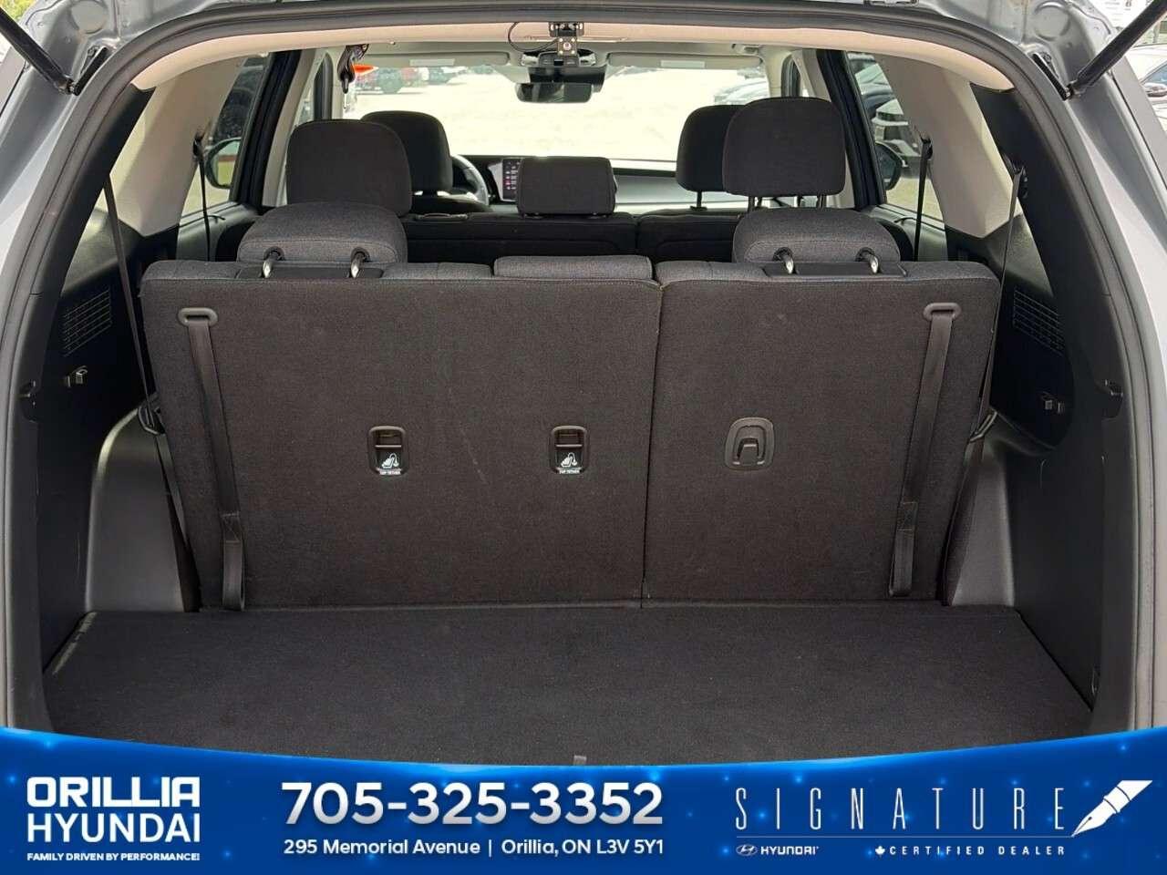 2023 Hyundai PALISADE Preferred 8-Passenger AWD Photo