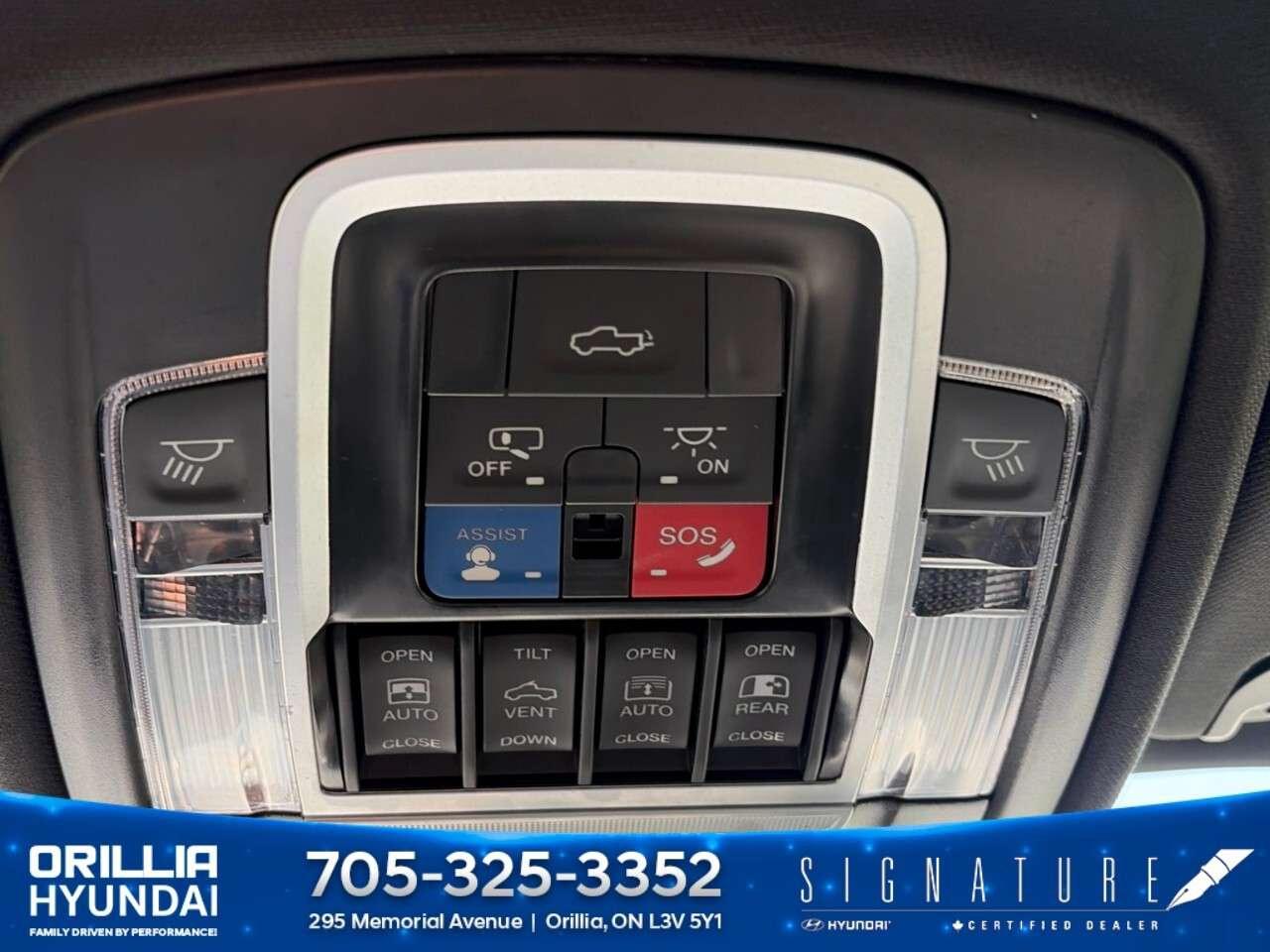 2023 RAM 1500 Rebel 4x4 Crew Cab 5'7 Box Photo