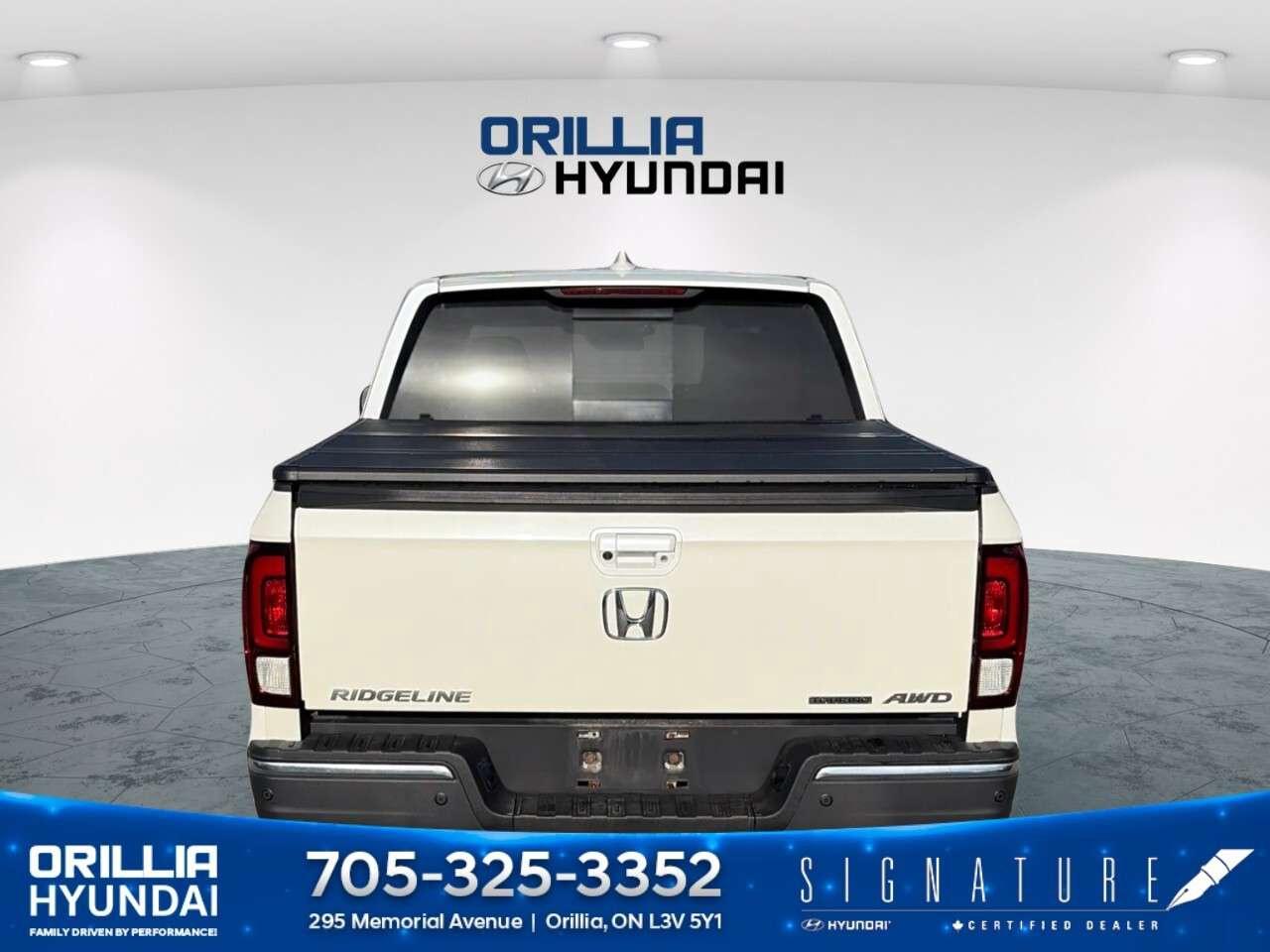 2019 Honda Ridgeline Touring Awd Photo