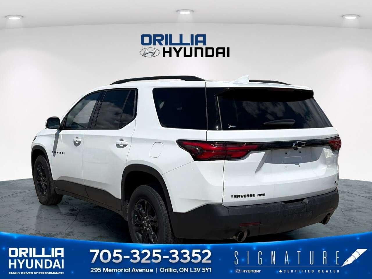 2023 Chevrolet Traverse AWD 4dr LT Cloth w/1LT Photo