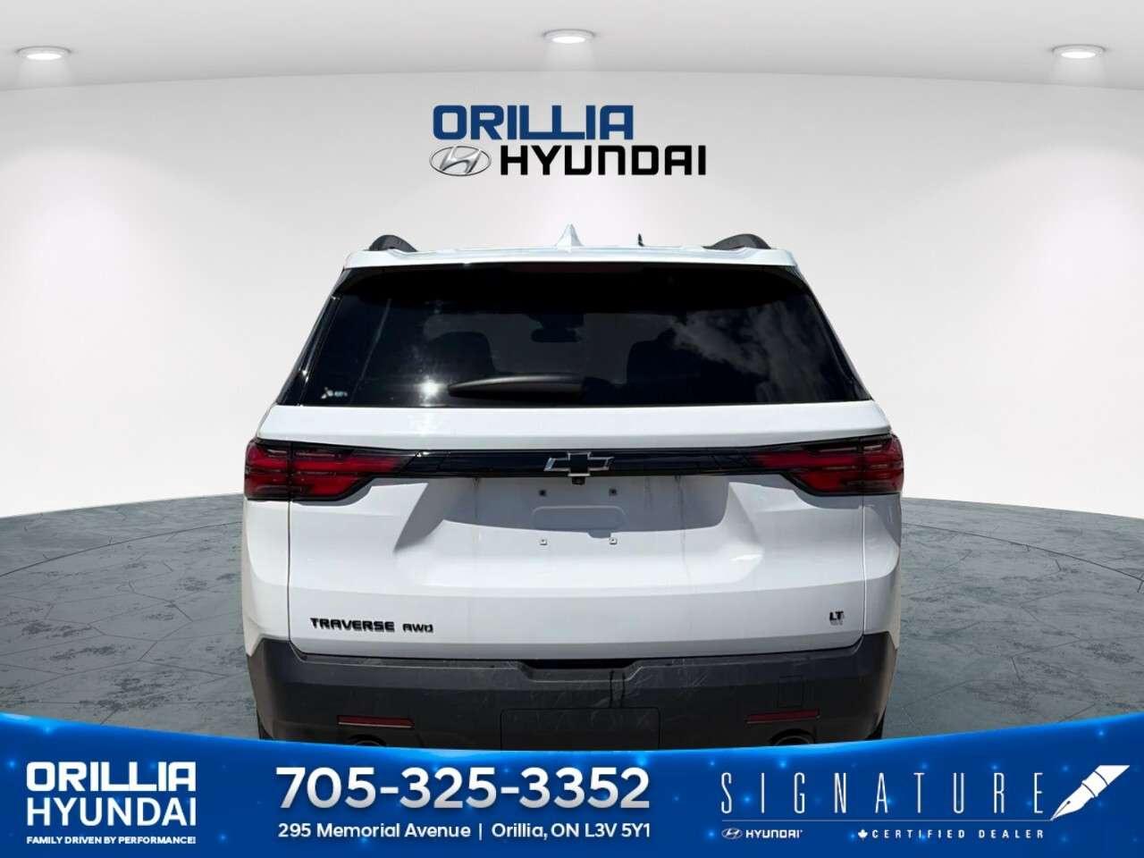 2023 Chevrolet Traverse AWD 4dr LT Cloth w/1LT Photo