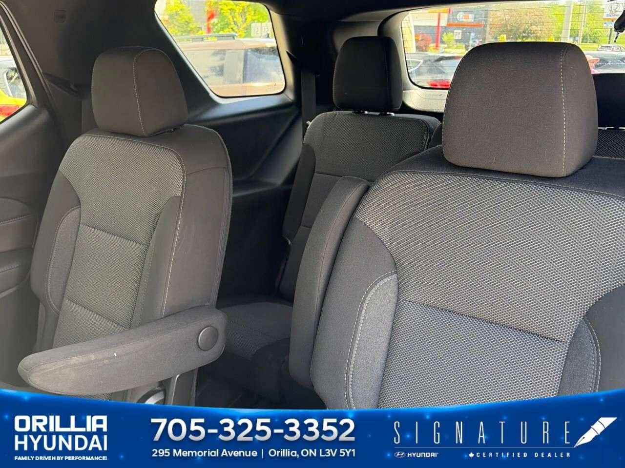 2023 Chevrolet Traverse AWD 4dr LT Cloth w/1LT Photo