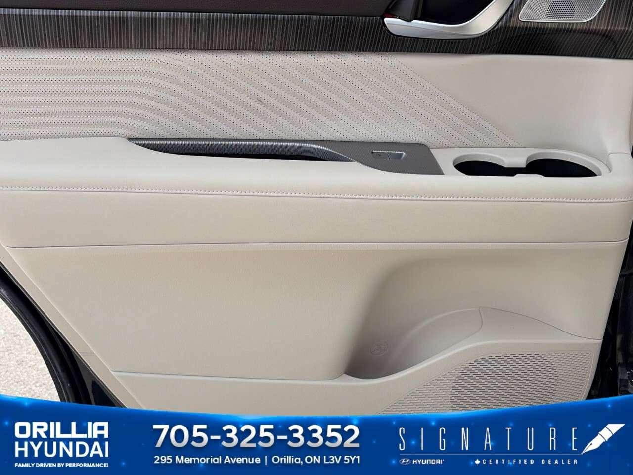2024 Hyundai PALISADE Ultimate Calligraphy w/Beige 7-Passenger AWD Photo