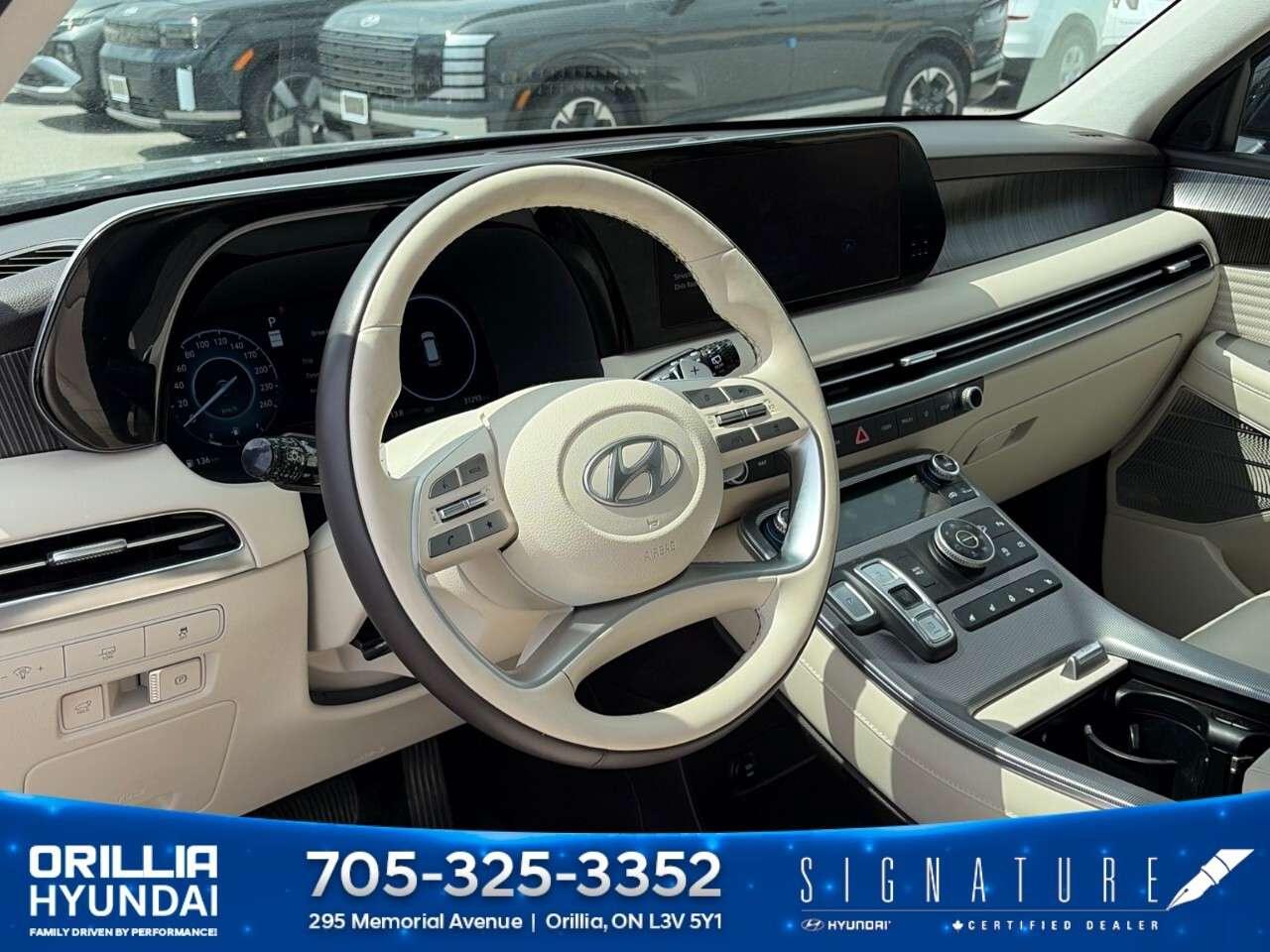 2024 Hyundai PALISADE Ultimate Calligraphy w/Beige 7-Passenger AWD Photo