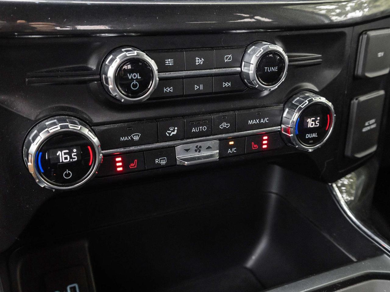2021 Ford F-150 XLT   NAVI  CAMERA SIDE STEPS Photo