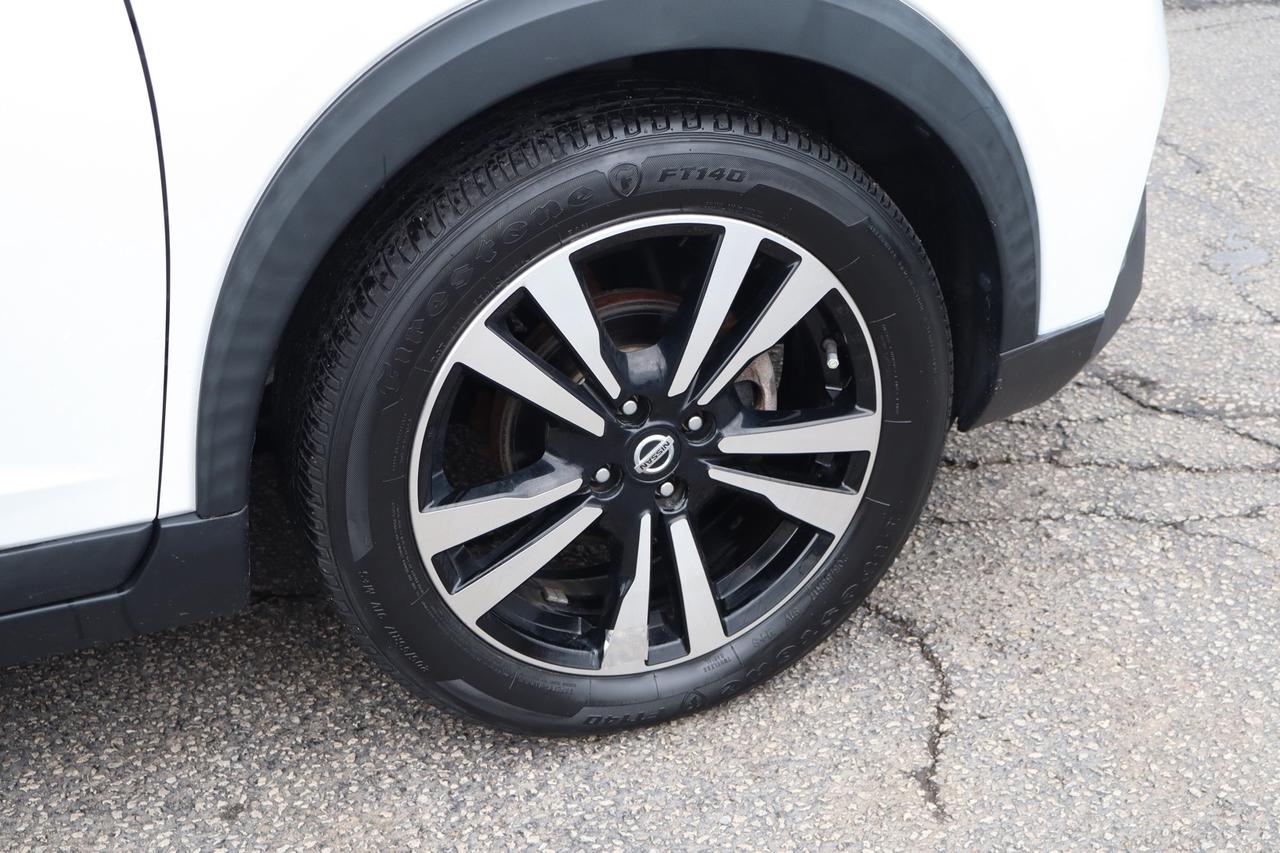 2019 Nissan Kicks SR   No Accident   360 Camera   Clean Carfax   One Photo