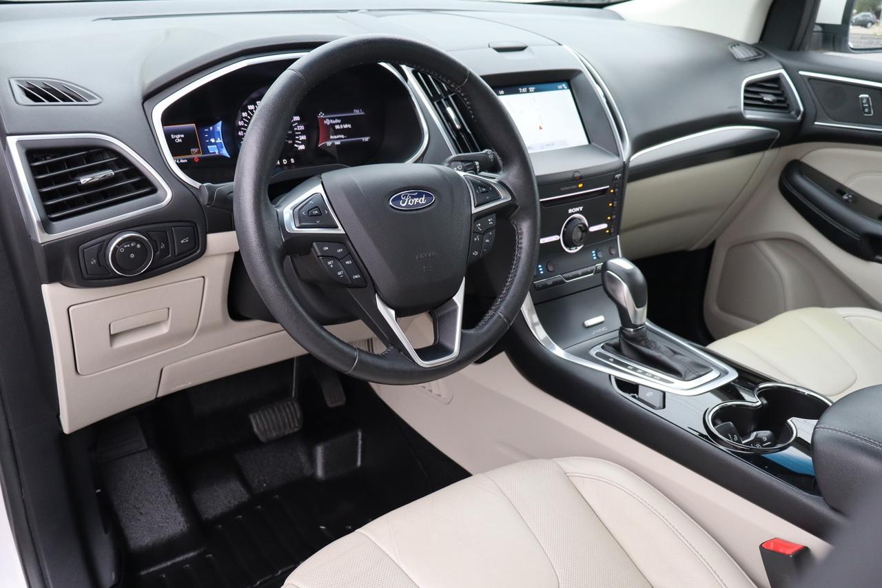 2016 Ford Edge Titanium V6 AWD   No Accident   One Owner   Clean Photo