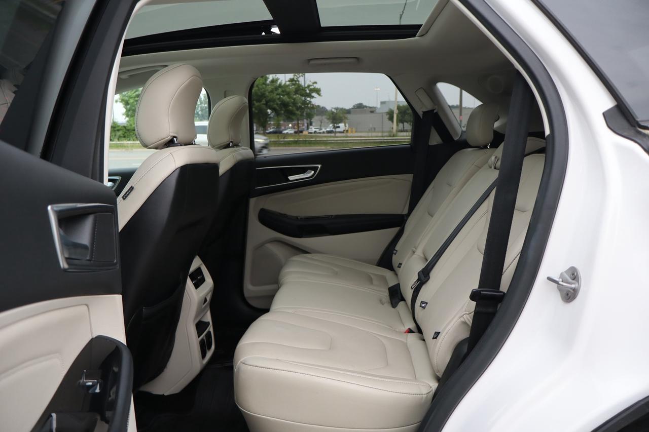 2016 Ford Edge Titanium V6 AWD   No Accident   One Owner   Clean Photo
