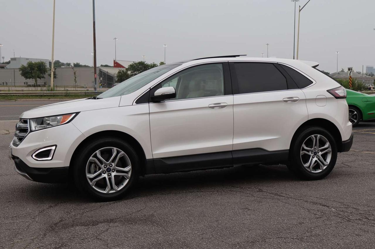 2016 Ford Edge Titanium V6 AWD   No Accident   One Owner   Clean Carfax Photo