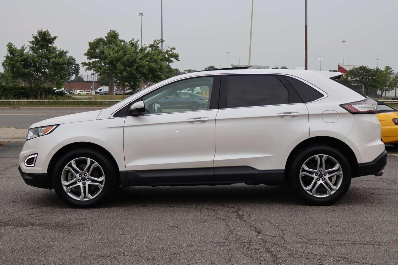 2016 Ford Edge Titanium V6 AWD   No Accident   One Owner   Clean Carfax Photo