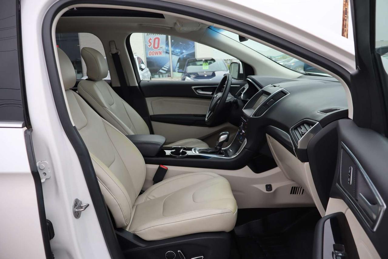 2016 Ford Edge Titanium V6 AWD   No Accident   One Owner   Clean Carfax Photo