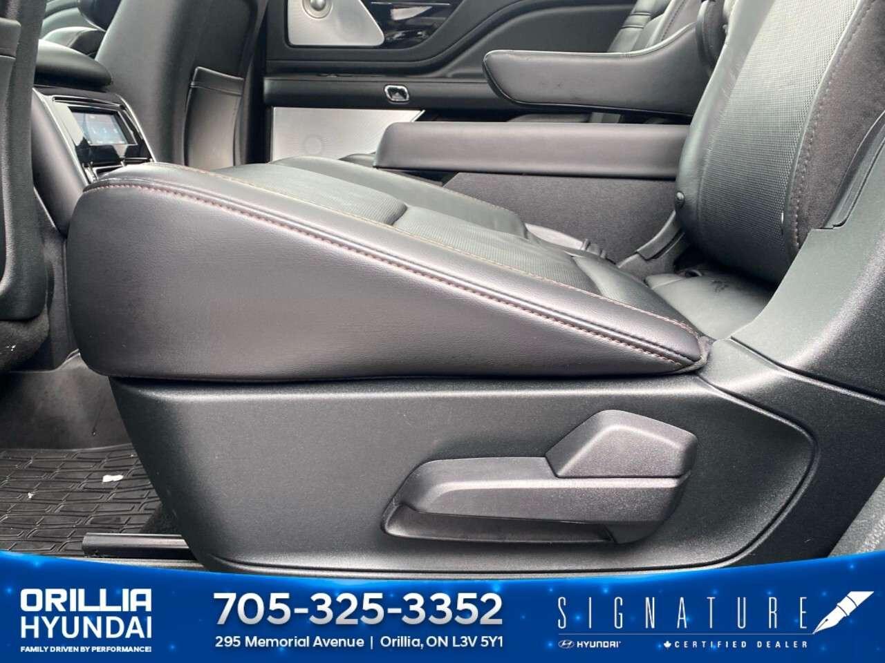 2020 Lincoln Aviator Reserve AWD Photo