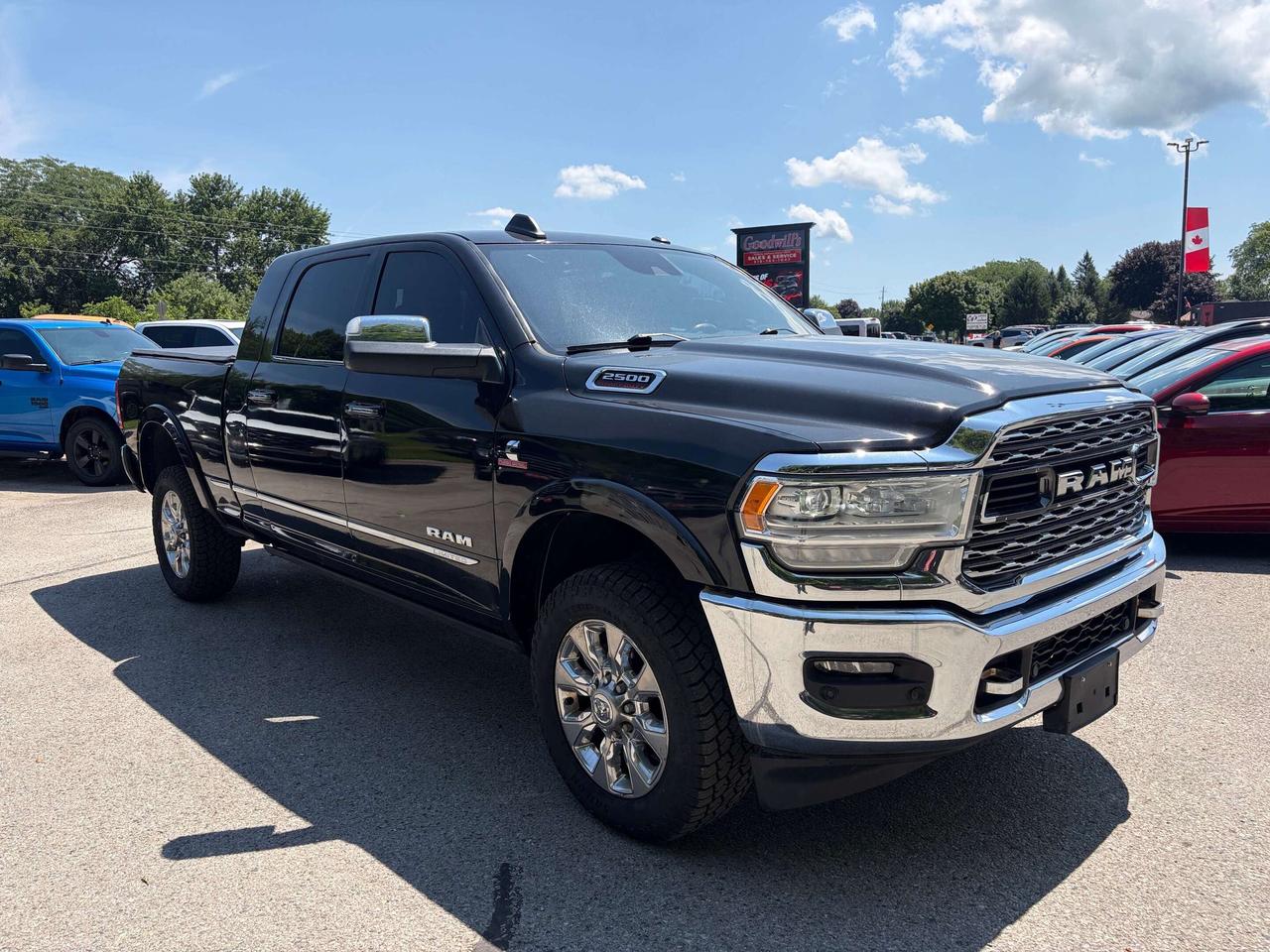 2019 RAM 2500 LTD, DIESEL, REMOTE START, SUNROOF, BACK UP CAM! Photo