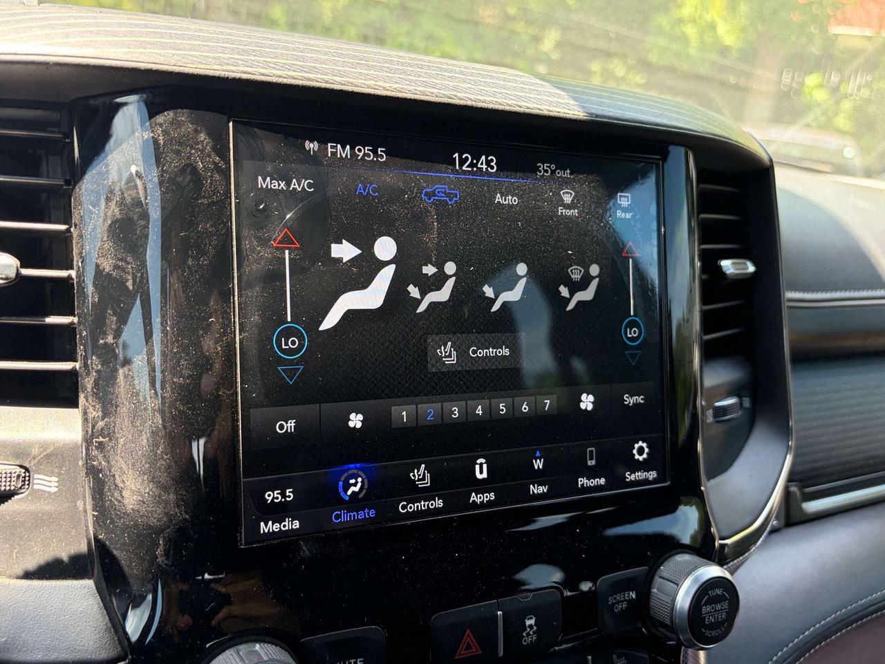 2019 RAM 2500 LTD, DIESEL, REMOTE START, SUNROOF, BACK UP CAM! Photo