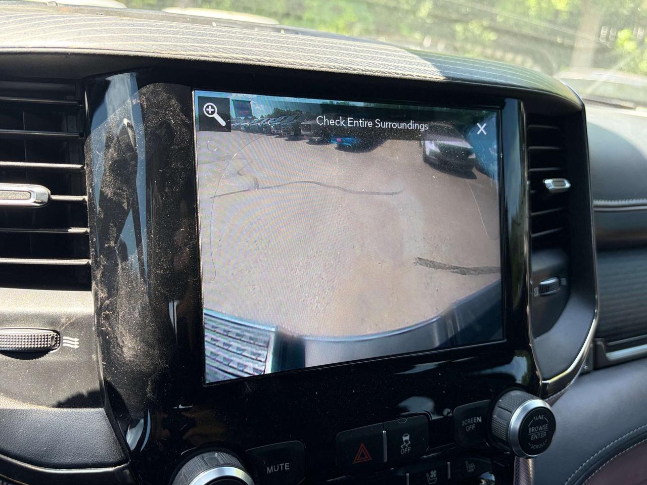 2019 RAM 2500 LTD, DIESEL, REMOTE START, SUNROOF, BACK UP CAM! Photo