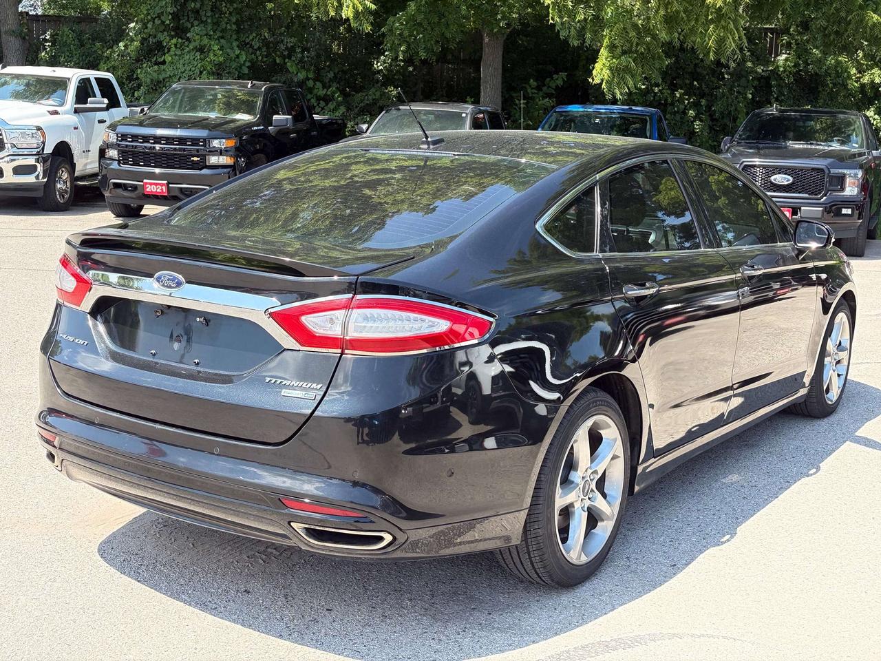2013 Ford Fusion TITANIUM, SUNROOF, REMOTE START, LEATHER! Photo