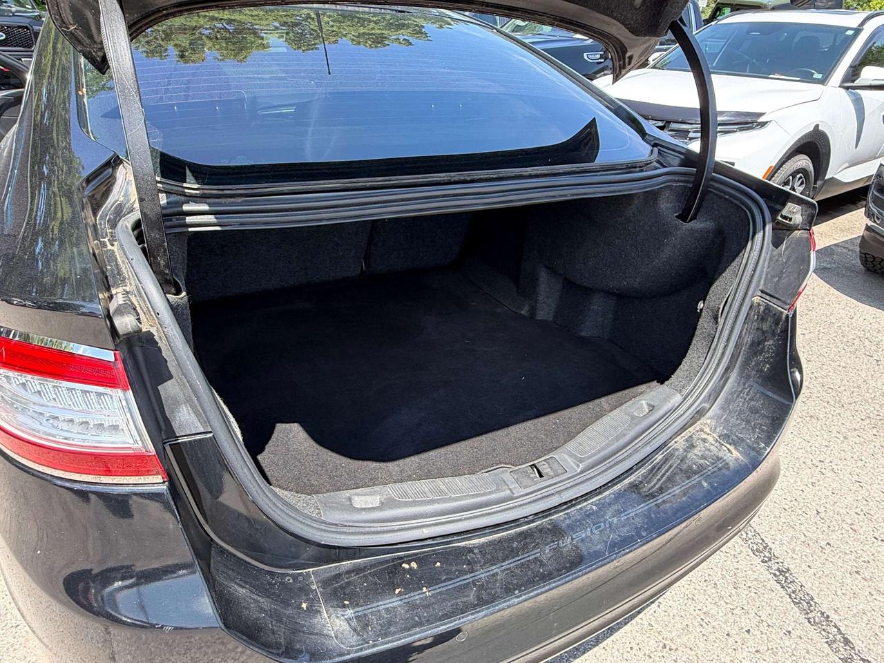 2013 Ford Fusion TITANIUM, SUNROOF, REMOTE START, LEATHER! Photo