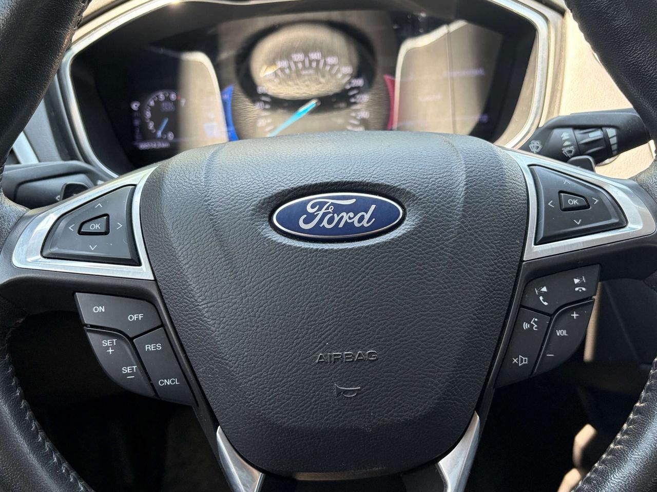 2013 Ford Fusion TITANIUM, SUNROOF, REMOTE START, LEATHER! Photo