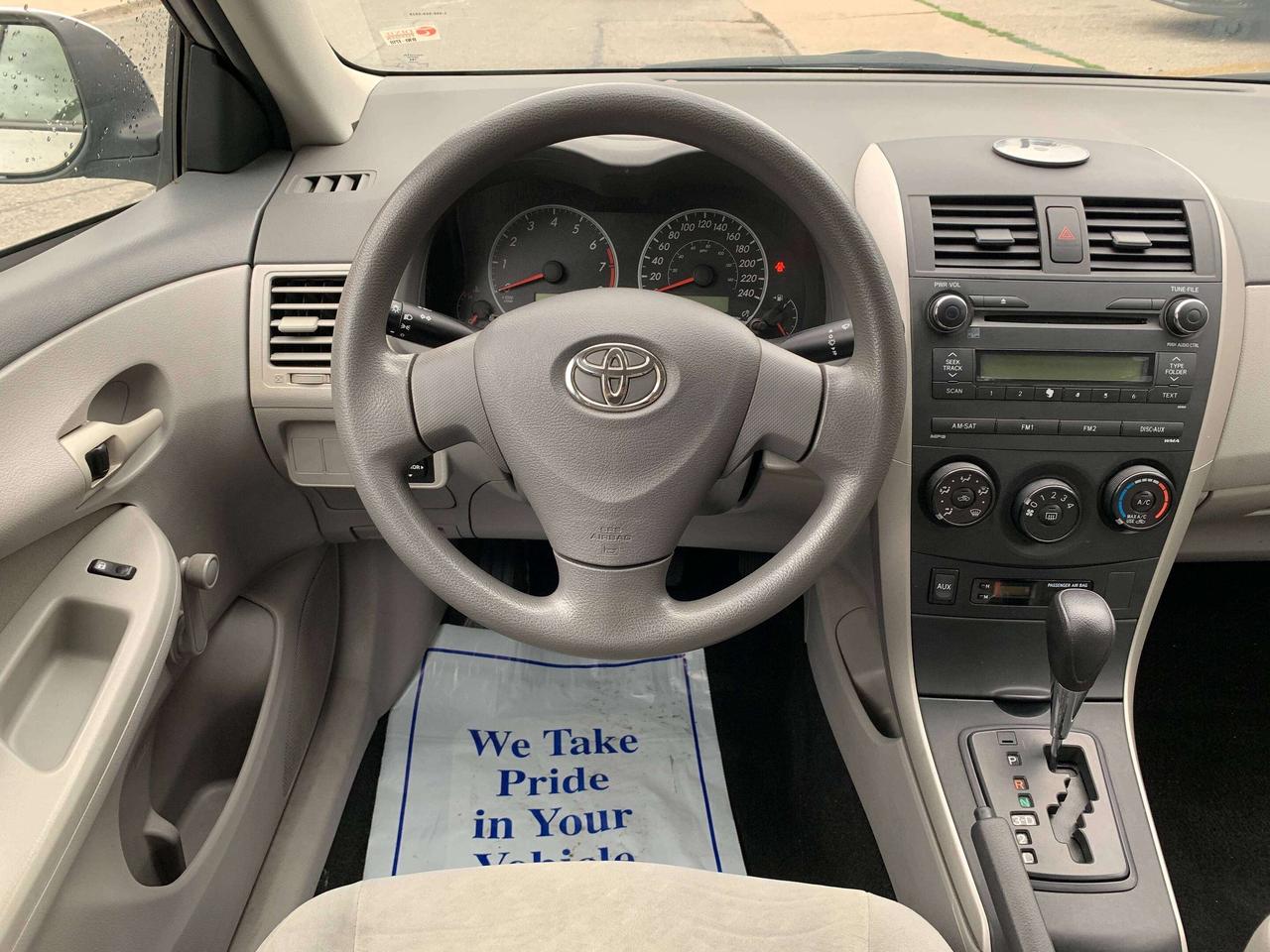 2010 Toyota Corolla CE Photo