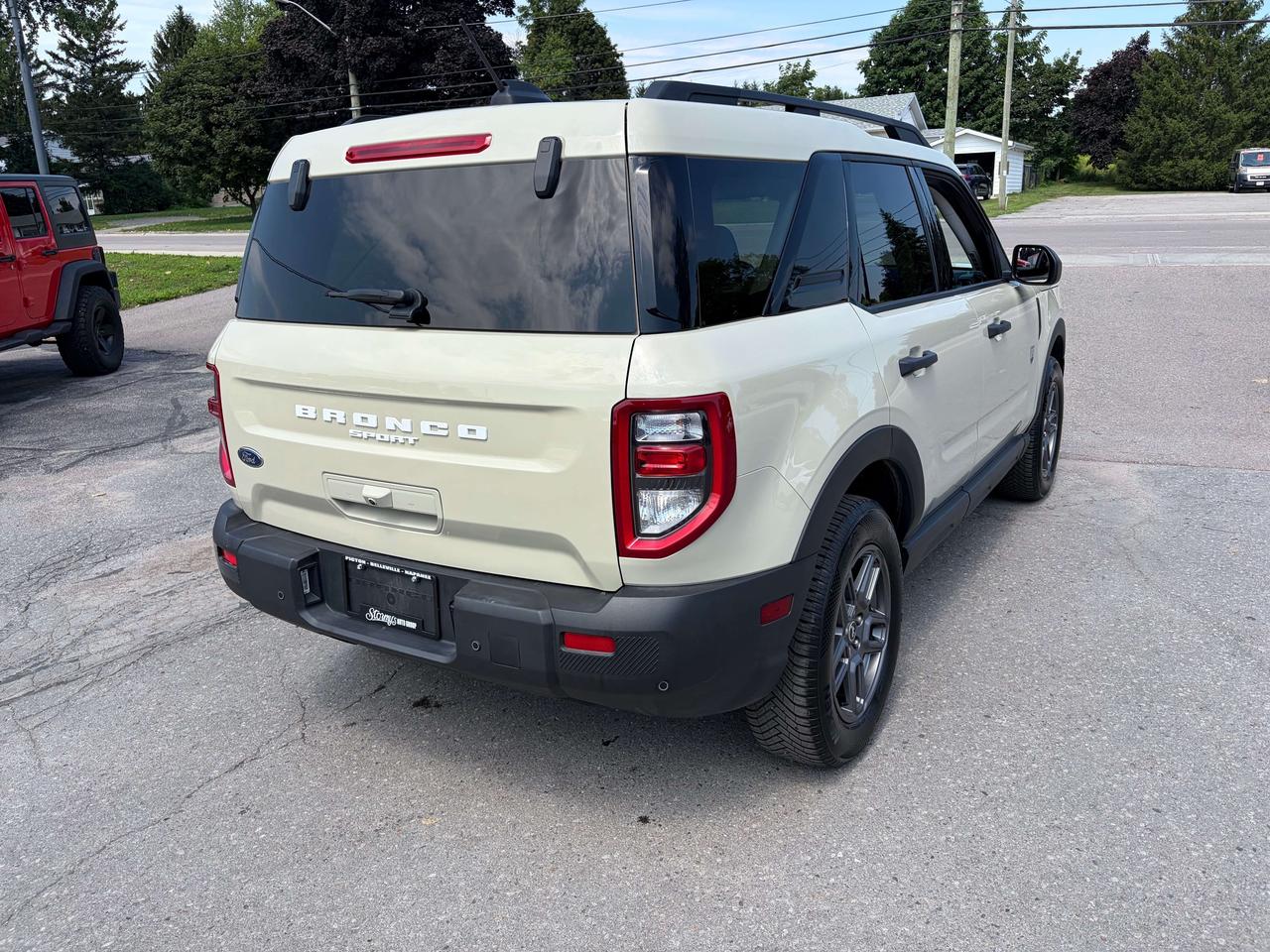 2025 Ford Bronco Sport BIG BEND HEATS SEATS/BACK UP CAM/ CALL BELLEVILLE Photo4