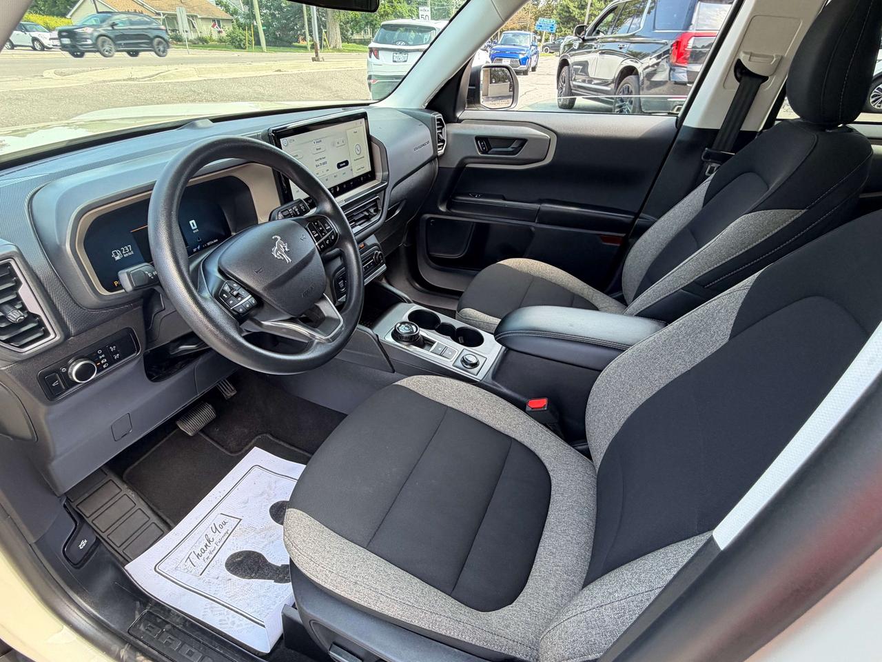 2025 Ford Bronco Sport BIG BEND HEATS SEATS/BACK UP CAM/ CALL BELLEVILLE Photo