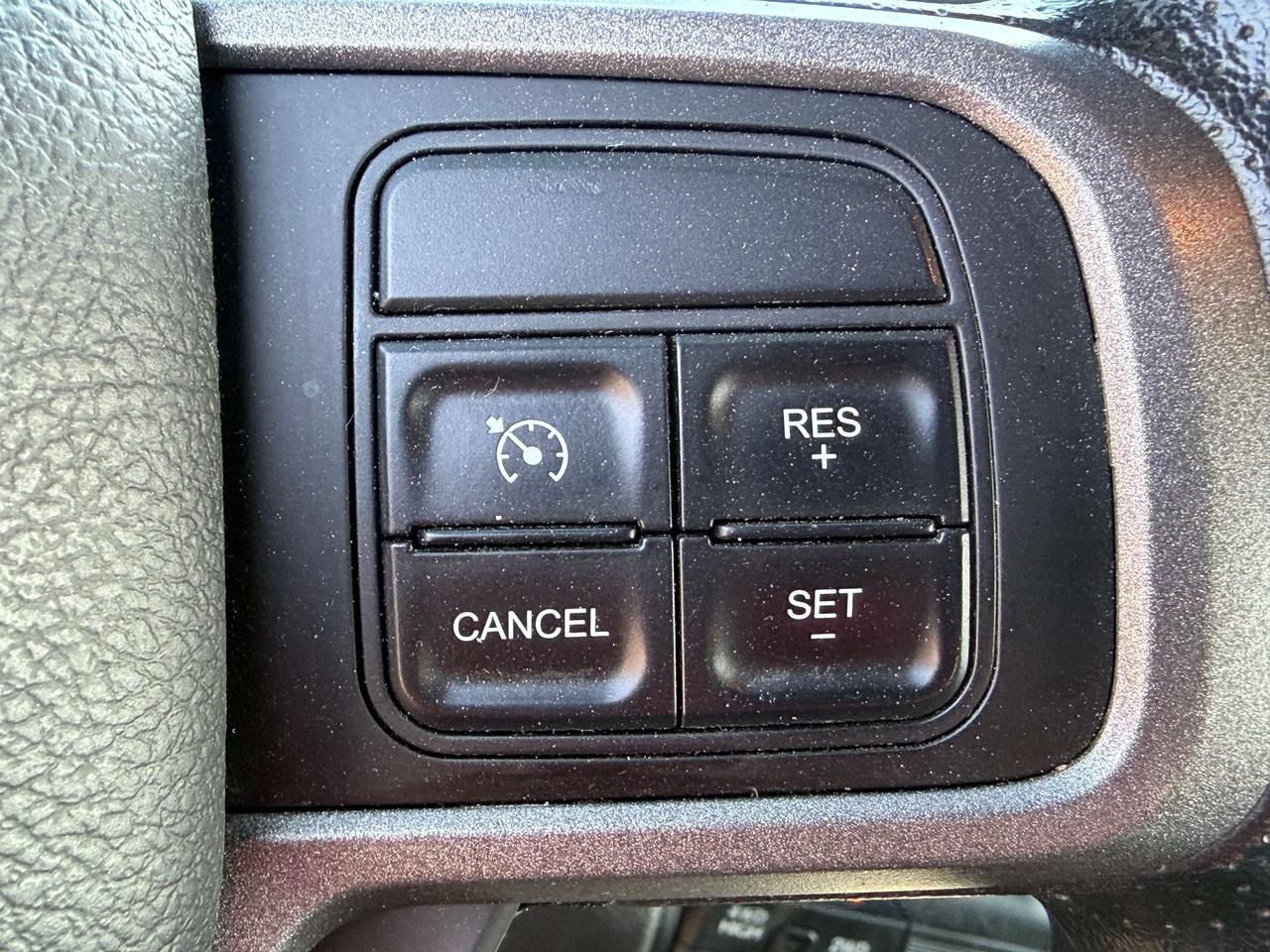 2022 RAM 2500 TRADESMAN/DIESEL/4X4/BACK UP CAM/CALL NAPANEE Photo