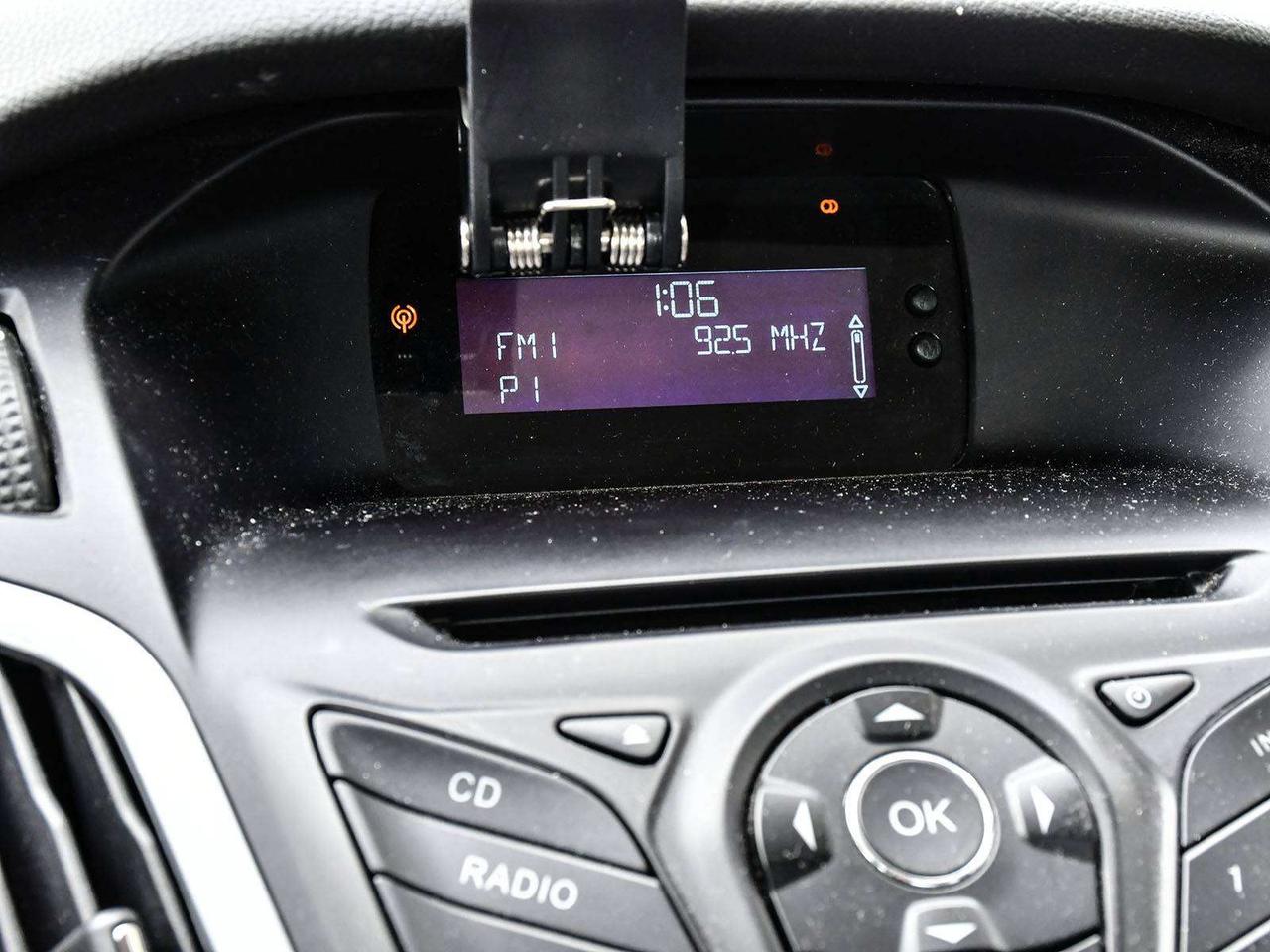 2012 Ford Focus SE   FWD   MANUAL   1 OWNER   19 SERVICES   ASIS Photo