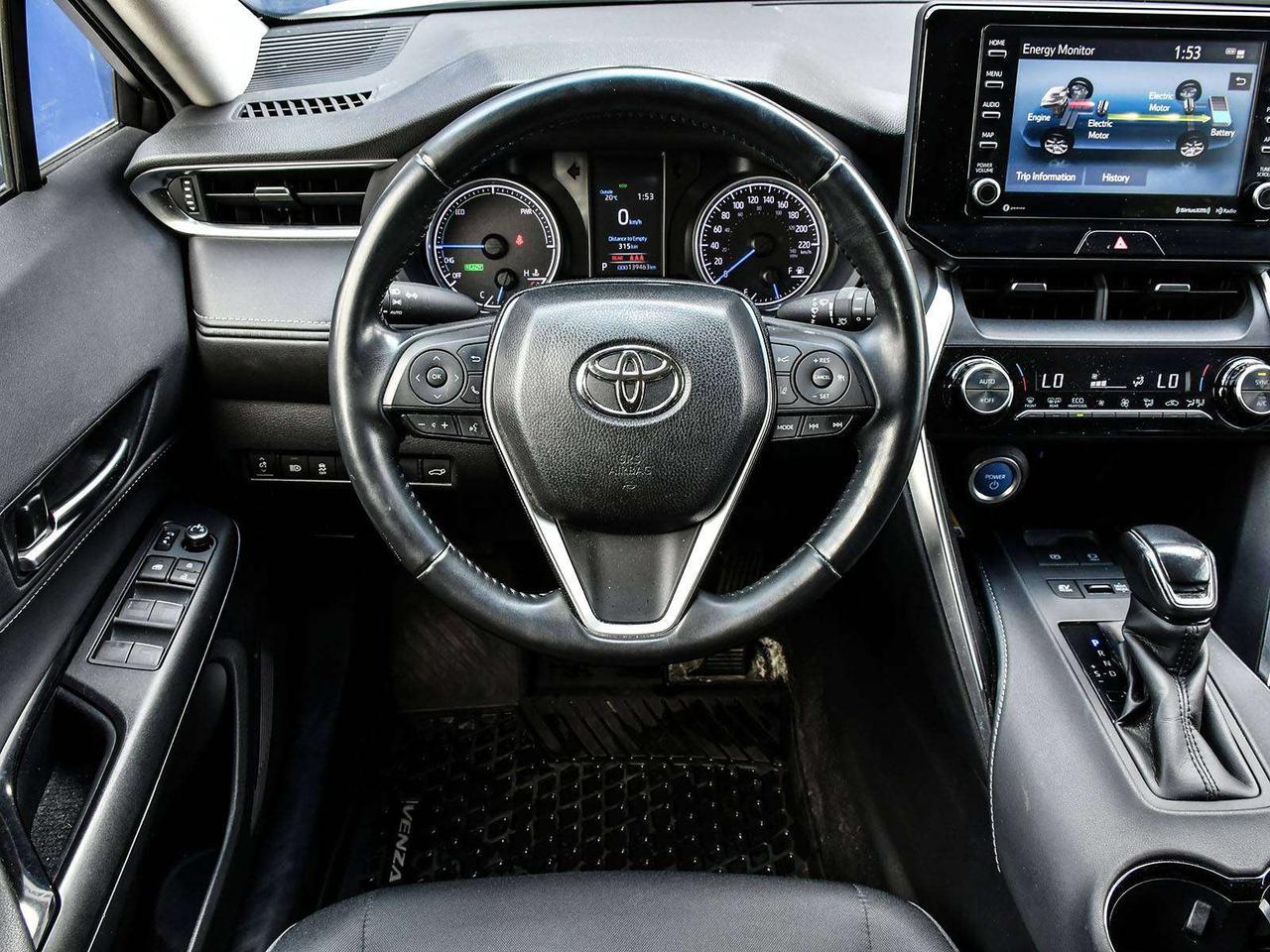 2021 Toyota Venza LE   1 OWNER   CLEAN CARFAX   CAM   BT   CRUISE Photo