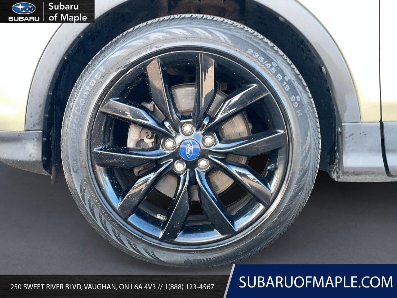 2014 Ford Escape 4WD TITANIUM  ONE OWNER  CLEAN CARFAX Photo