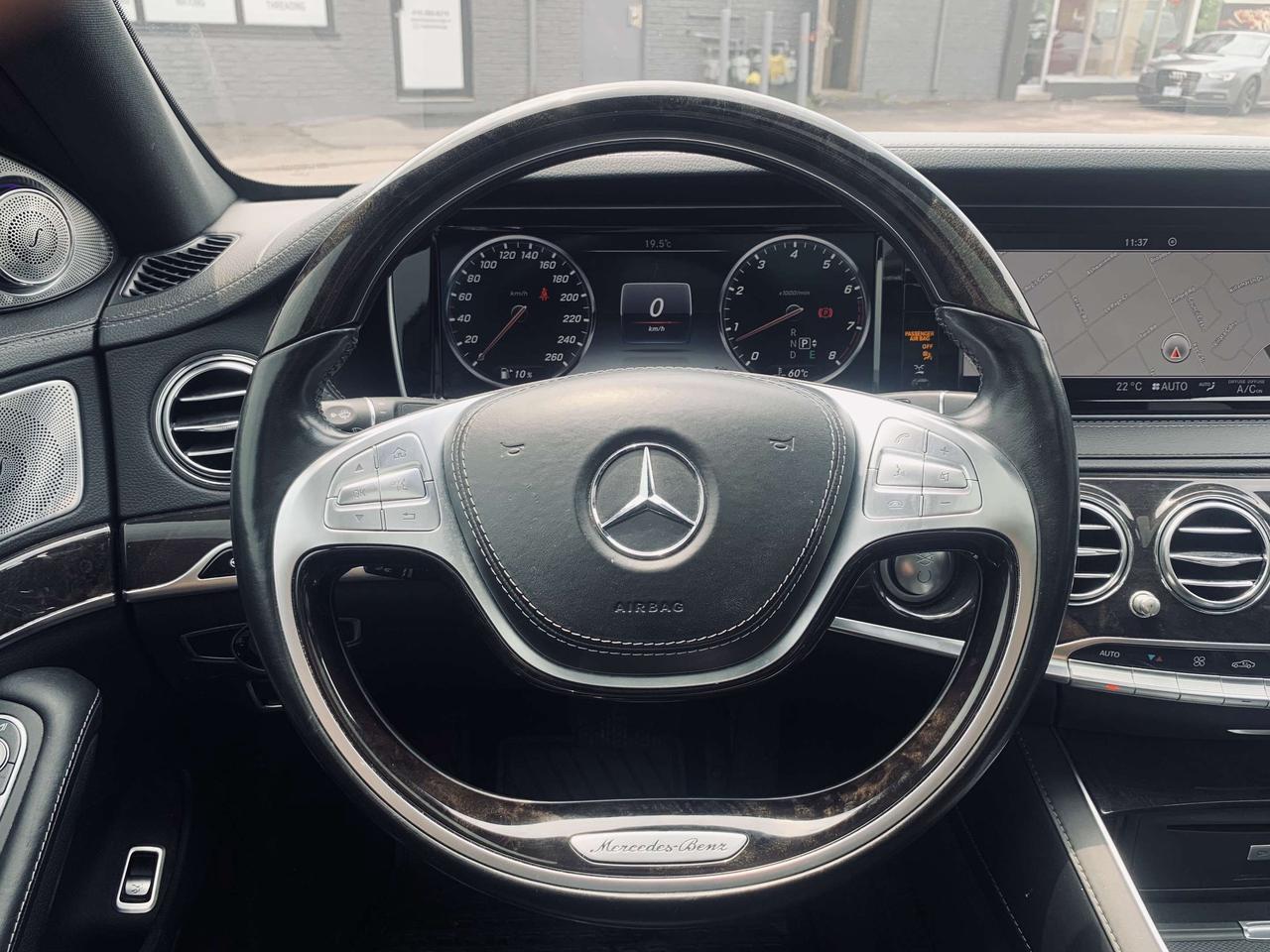 2015 Mercedes-Benz S-Class S-Class 550 AWD Enhanced Burmester ACC LDW 360Came Photo