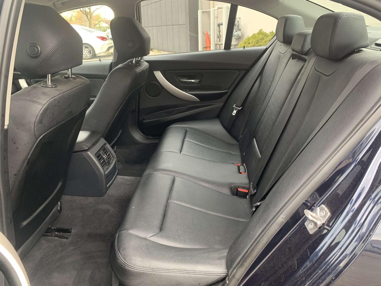 2014 BMW 3 Series 4dr Sdn 320i AWD CleanCarfax HeatedSeat LeatherSea Photo