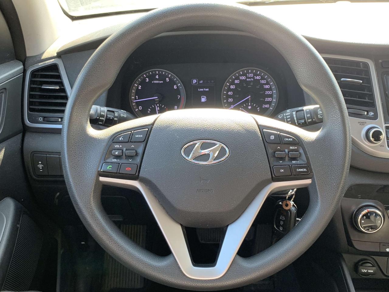 2018 Hyundai Tucson CleanCarfax Bluetooth Back-UpCamera HeatedSeat ESP Photo