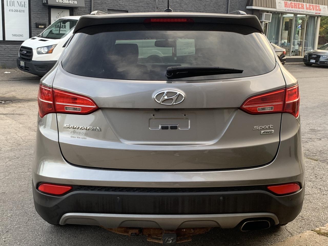 2016 Hyundai Santa Fe Sport AWD Luxury Keyless BUCamera Panoroof Leather Heats Photo