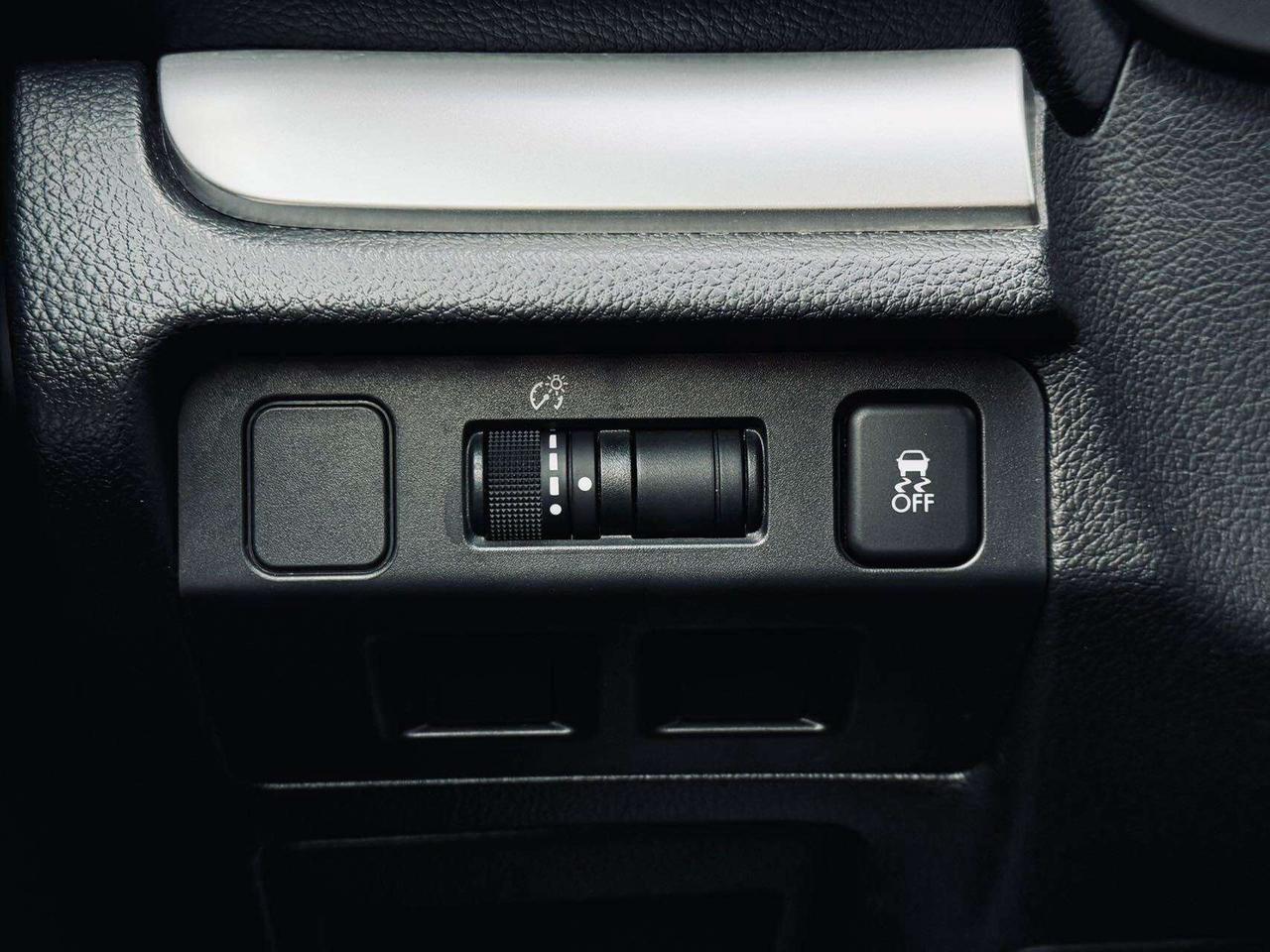 2015 Subaru Impreza CVT2.0iw-Sport&TechPkg BackUpCamera HeatedSeat Photo