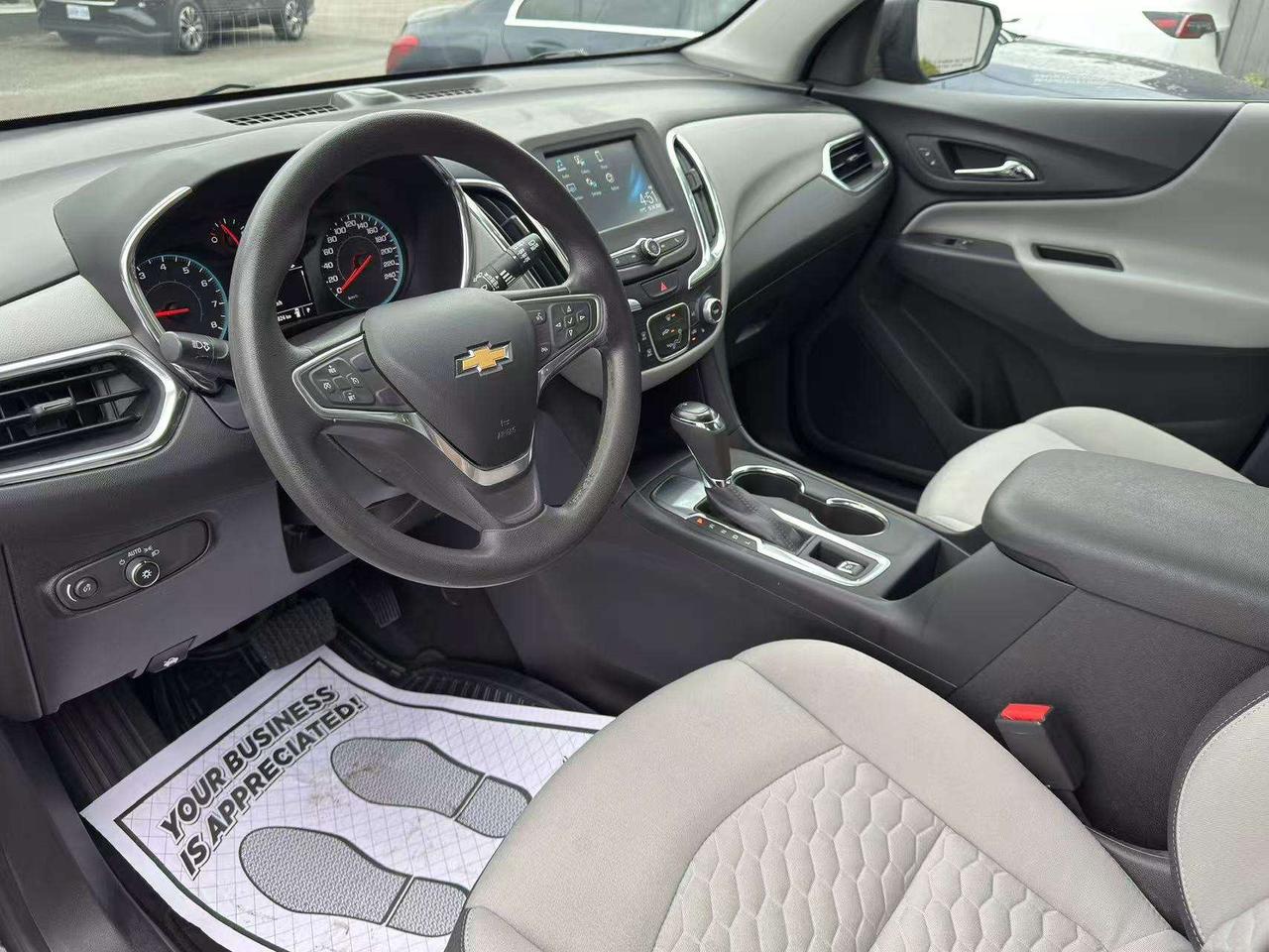 2018 Chevrolet Equinox One Owner   Clean Carfax   Low Mileage   Camera Photo