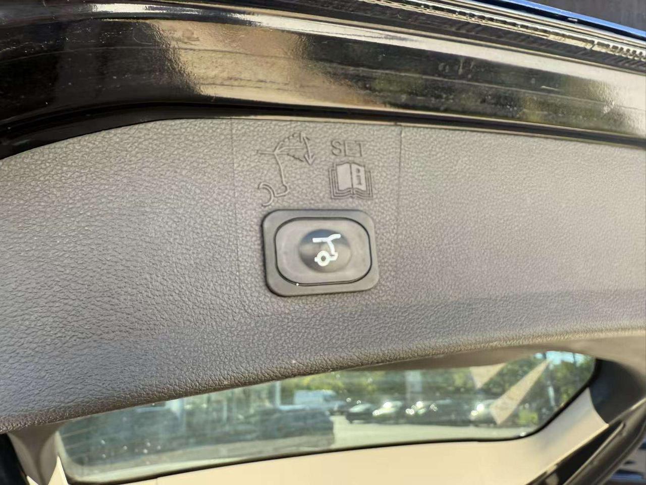 2018 Ford Escape SEL 4WD CleanCarfax Navi BackUpCamera HeatedSeat Photo