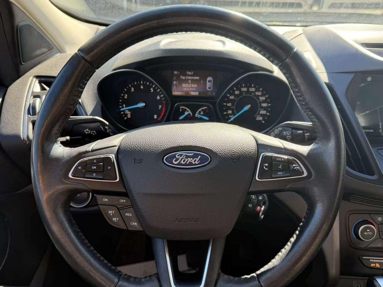 2018 Ford Escape SEL 4WD CleanCarfax Navi BackUpCamera HeatedSeat Photo