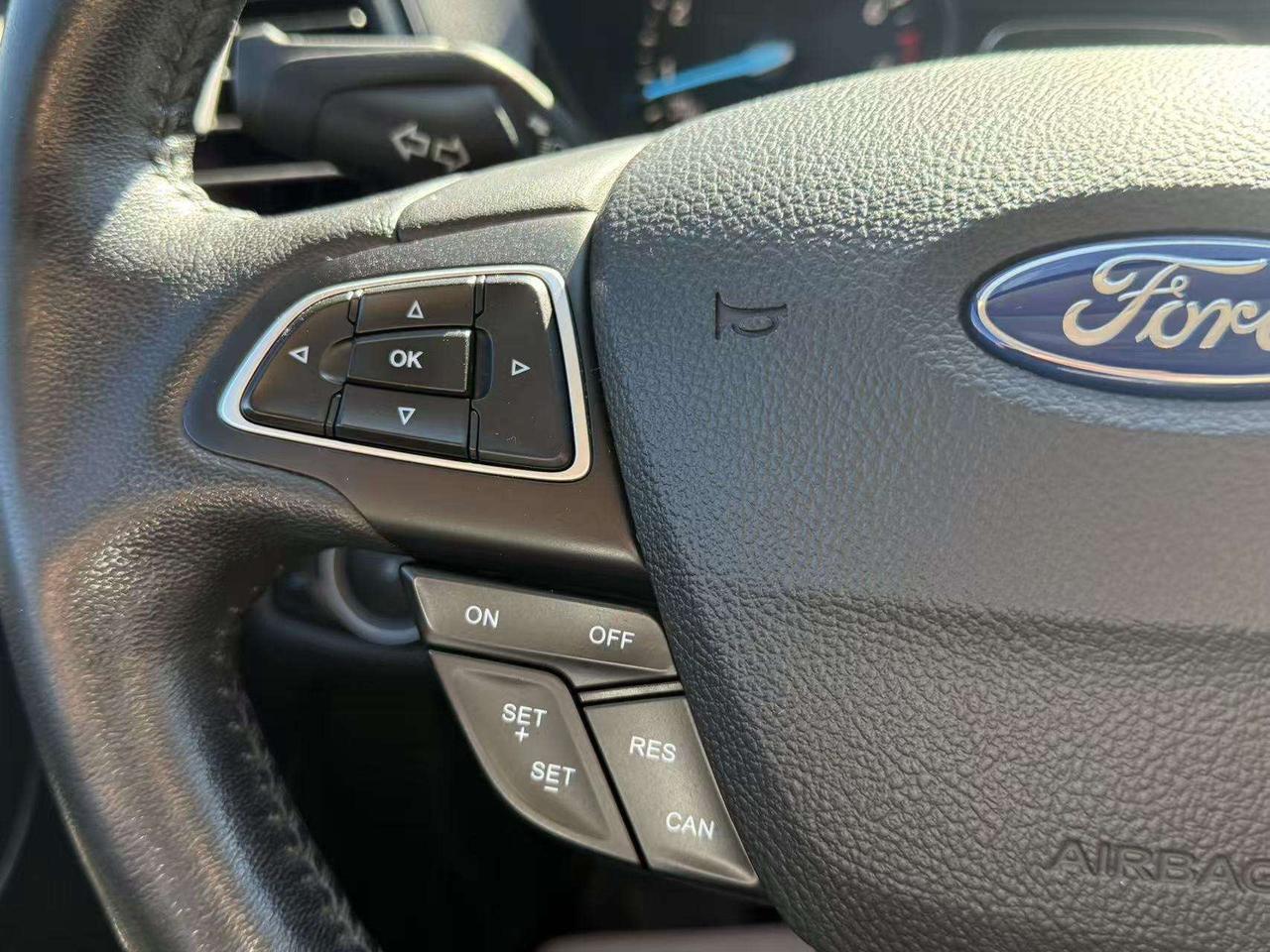 2018 Ford Escape SEL 4WD CleanCarfax Navi BackUpCamera HeatedSeat Photo