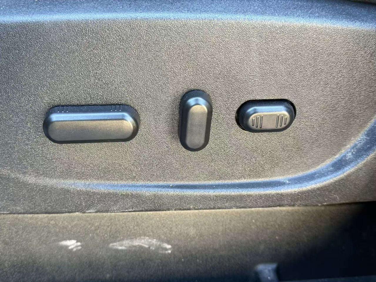 2018 Ford Escape SEL 4WD CleanCarfax Navi BackUpCamera HeatedSeat Photo