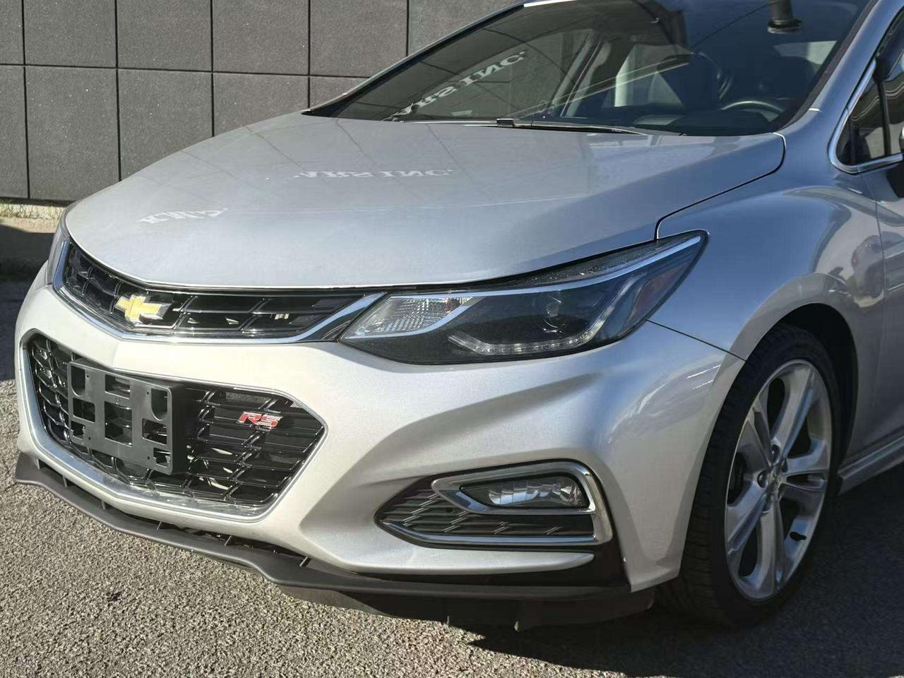 2018 Chevrolet Cruze RS Premier BlindSpot CollisionWarning LaneKeep KEY Photo