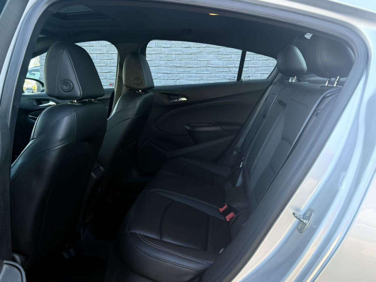 2018 Chevrolet Cruze RS Premier BlindSpot CollisionWarning LaneKeep KEY Photo