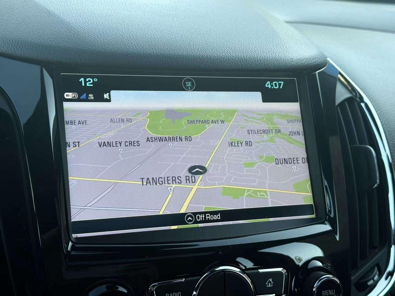 2018 Chevrolet Cruze RS Premier BlindSpot CollisionWarning LaneKeep KEY Photo